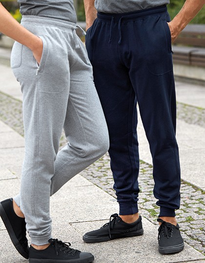 Neutral Sweatpants with Cuff and Zip Pocket in 3 Farben